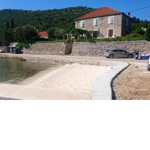 Apartments by the sea Broce, Peljesac - 13182