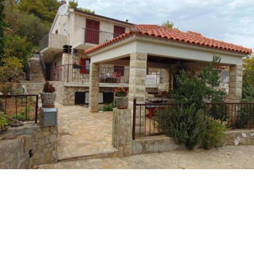 Apartments by the sea Cove Donja Kruscica - Donja Krusica, Solta - 17064