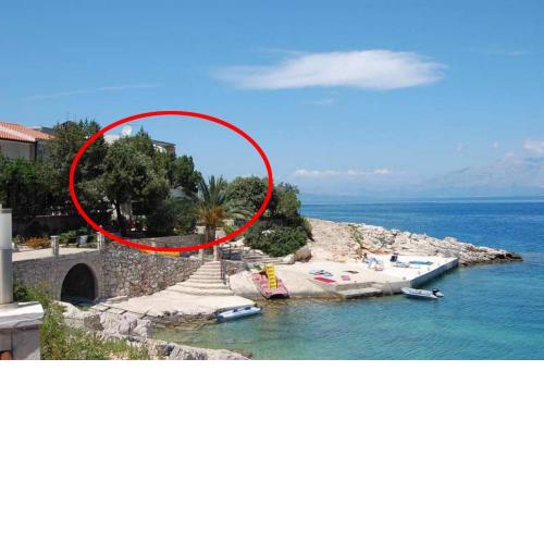 Apartments by the sea Cove Pokrivenik, Hvar - 18955