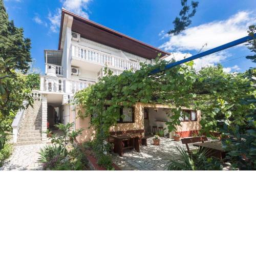 Apartments by the sea Crikvenica - 19425