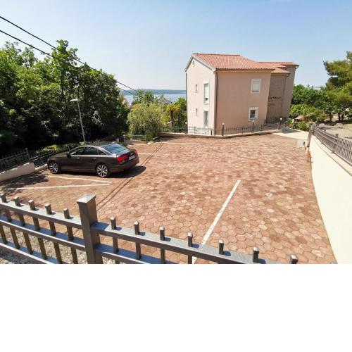 Apartments by the sea Dramalj, Crikvenica - 22501