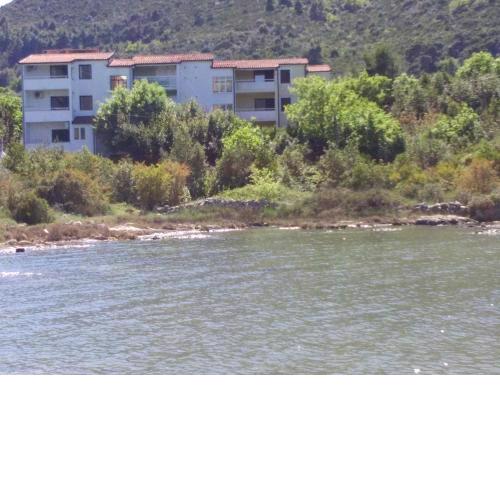 Apartments by the sea Hodilje, Peljesac - 11189