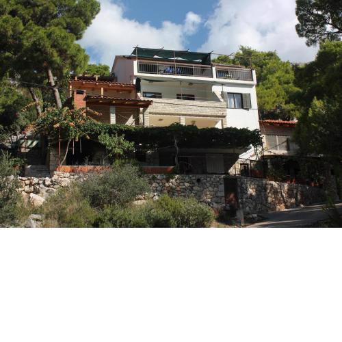 Apartments by the sea Jagodna, Hvar - 3249