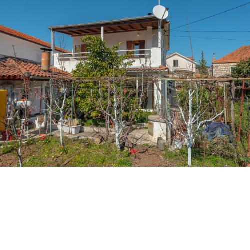 Apartments by the sea Jelsa, Hvar - 11319