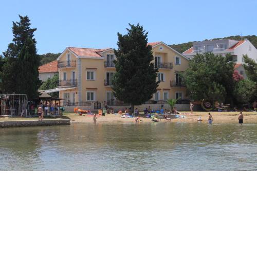 Apartments by the sea Kraj, Pasman - 3460