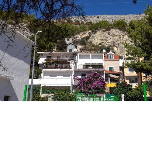 Apartments by the sea Krilo Jesenice, Omis - 14823