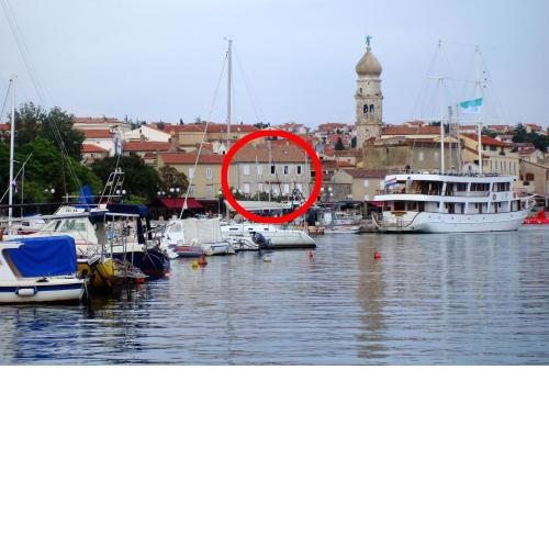 Apartments by the sea Krk - 11205