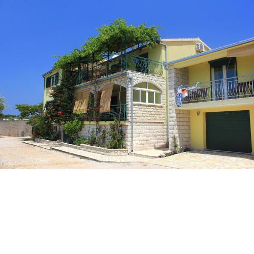 Apartments by the sea Loviste, Peljesac - 10255