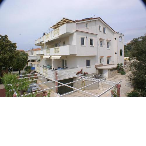 Apartments by the sea Mandre, Pag - 4098