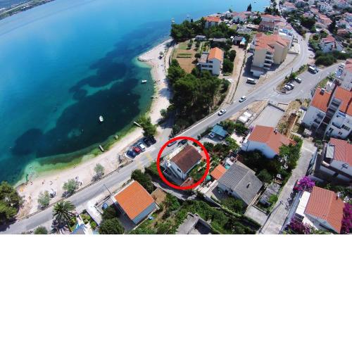 Apartments by the sea Mastrinka, Ciovo - 10261