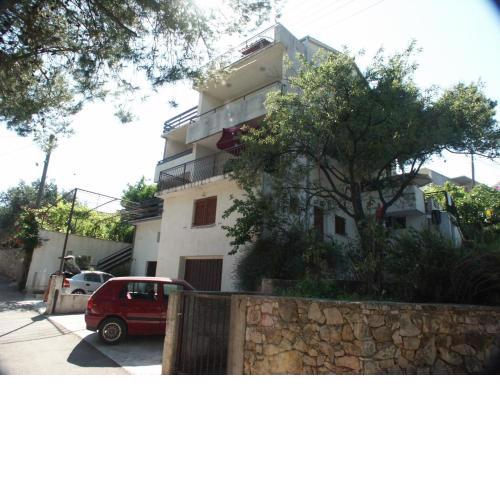 Apartments by the sea Mavarstica, Ciovo - 2097