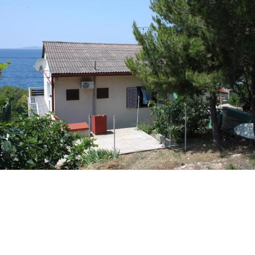 Apartments by the sea Murter - 5125