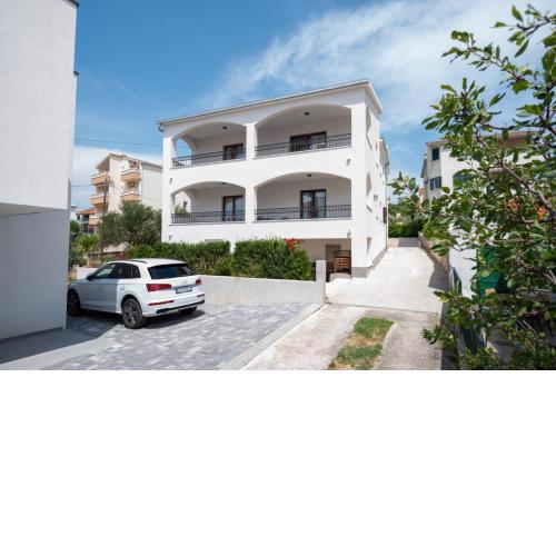 Apartments by the sea Okrug Gornji, Ciovo - 23497