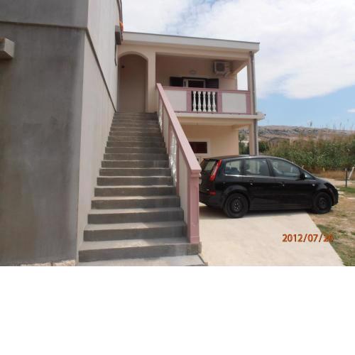 Apartments by the sea Pag - 13251
