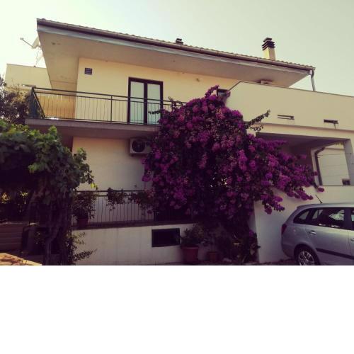 Apartments by the sea Pirovac, Sibenik - 16274
