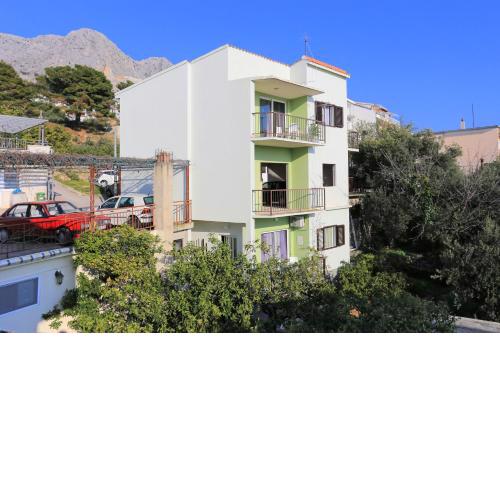 Apartments by the sea Podgora, Makarska - 16630