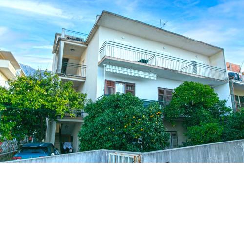 Apartments by the sea Podgora, Makarska - 20231