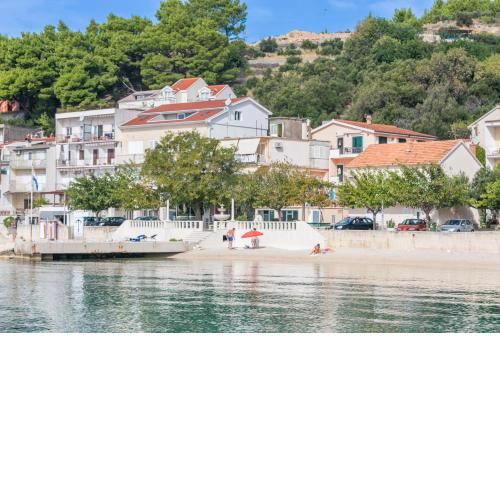 Apartments by the sea Podgora, Makarska - 6846