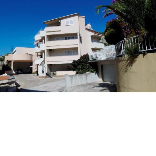 Apartments by the sea Podstrana, Split - 15101