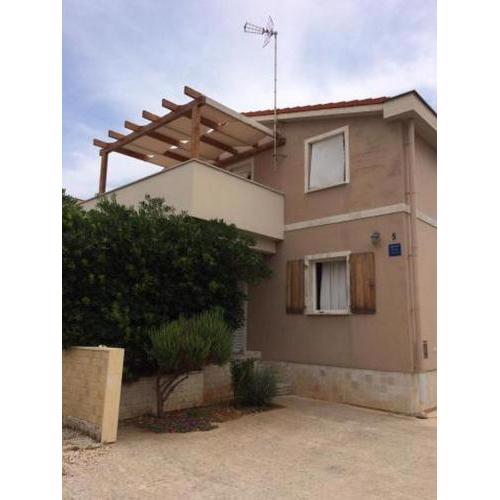 Apartments by the sea Povljana, Pag - 16466