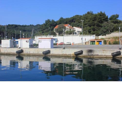 Apartments by the sea Rogac, Solta - 8688