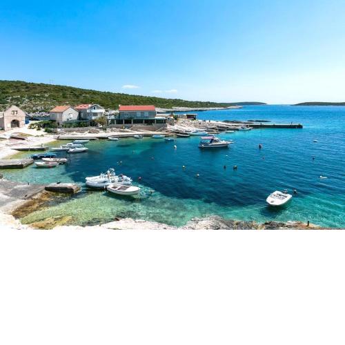 Apartments by the sea Rukavac, Vis - 15352
