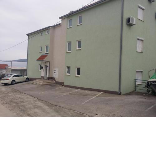 Apartments by the sea Seget Vranjica, Trogir - 12915
