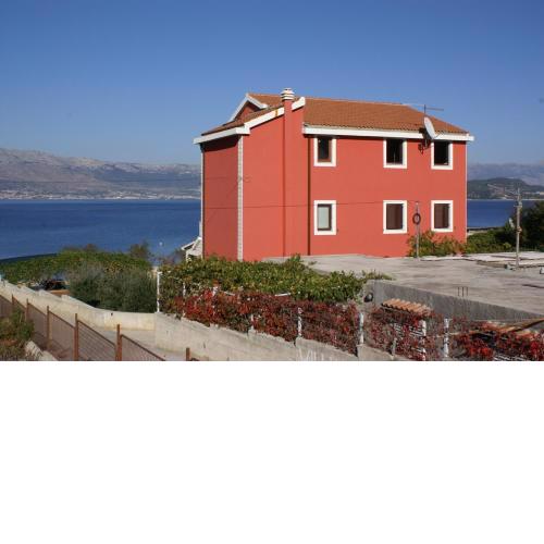 Apartments by the sea Slatine, Ciovo - 1128