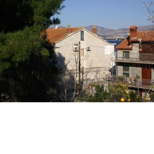 Apartments by the sea Slatine, Ciovo - 4294