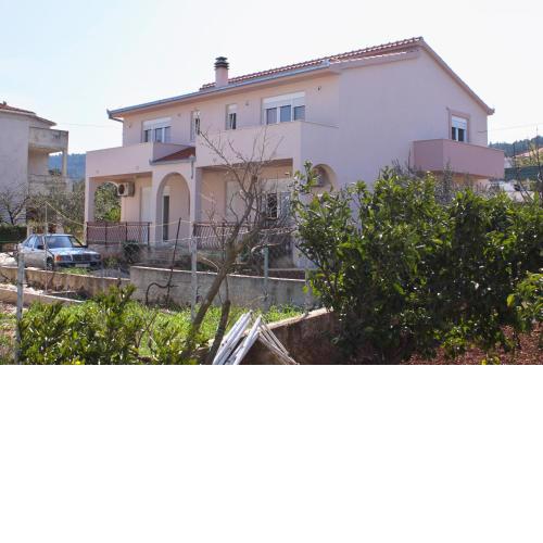 Apartments by the sea Slatine, Ciovo - 6018