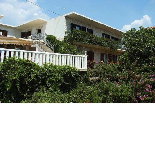 Apartments by the sea Sucuraj, Hvar - 578