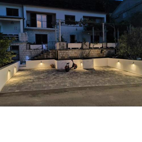 Apartments by the sea Trpanj, Peljesac - 16004