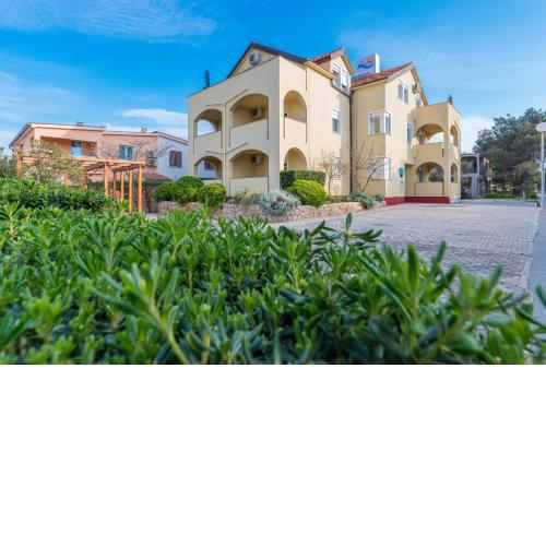 Apartments by the sea Vir - 18603