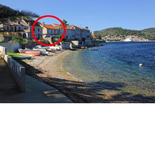 Apartments by the sea Vis - 8885