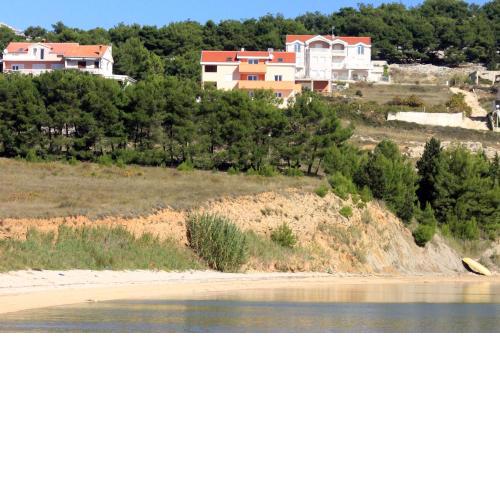 Apartments by the sea Vlasici, Pag - 9324