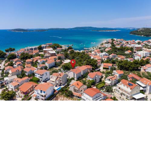 Apartments by the sea Zaboric, Sibenik - 469
