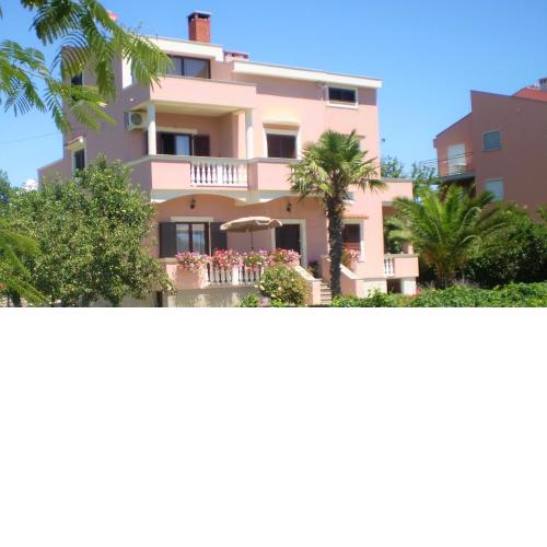 Apartments by the sea Zaton, Zadar - 15917