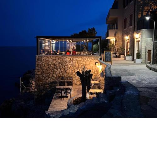Apartments Capocesto