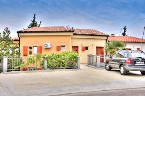 Apartments Casia
