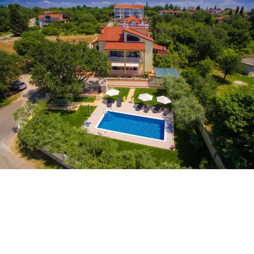 Apartments Catic