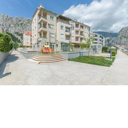 Apartments Cetina