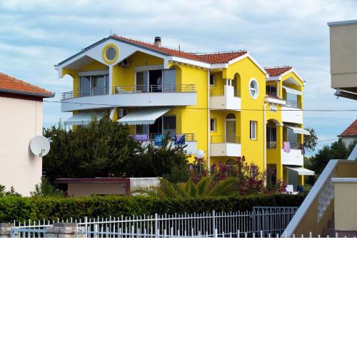 Apartments Danijela 1