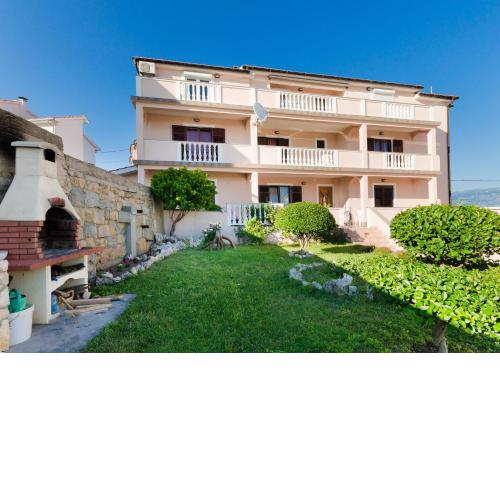 Apartments Dragan