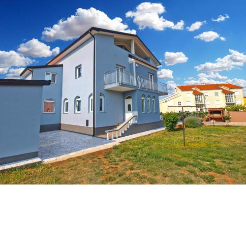 Apartments Dragica 1251