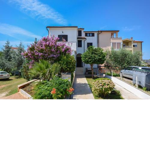 Apartments Dragica