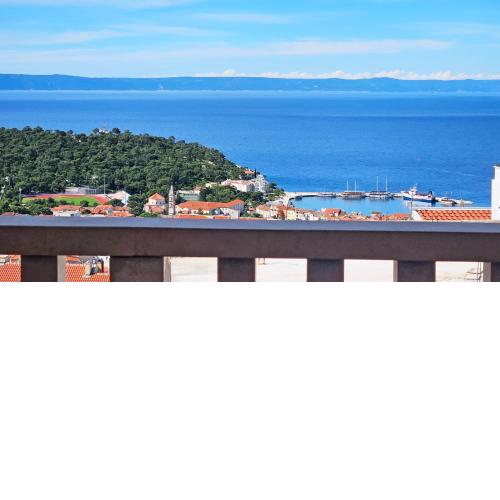 Apartments Emilija Makarska