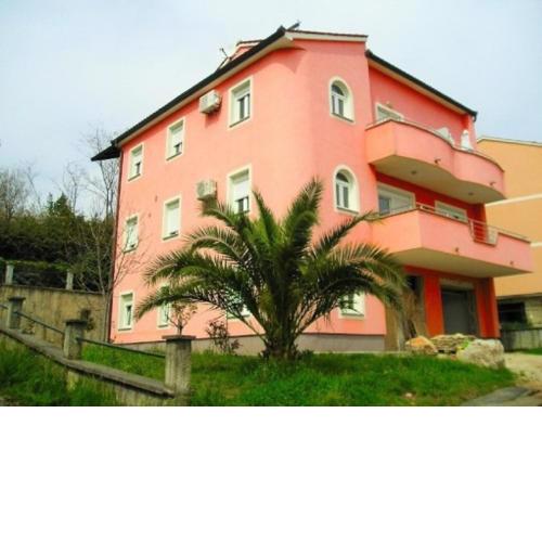 Apartments Eni