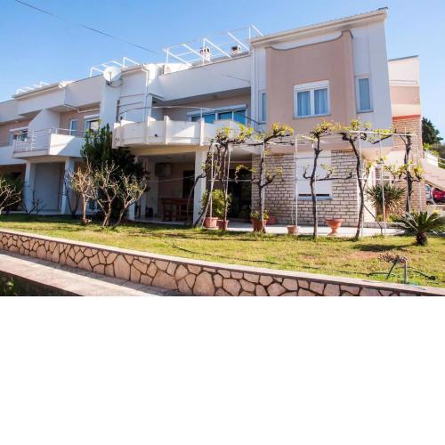 Apartments ErikaS