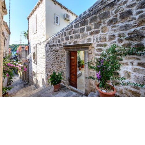 Apartments Eta