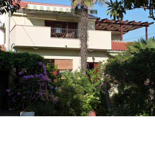 Apartments Eva